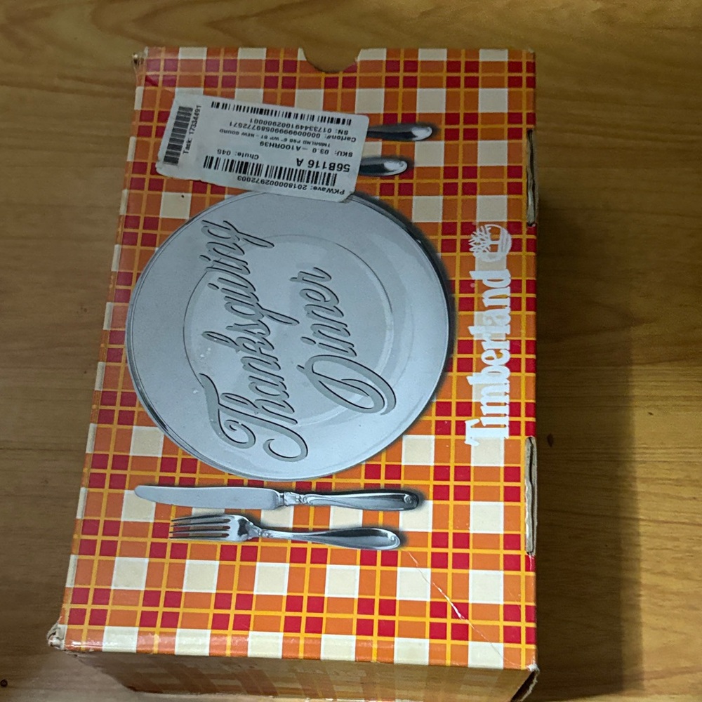 Timberland Silver Dinner Plate Set